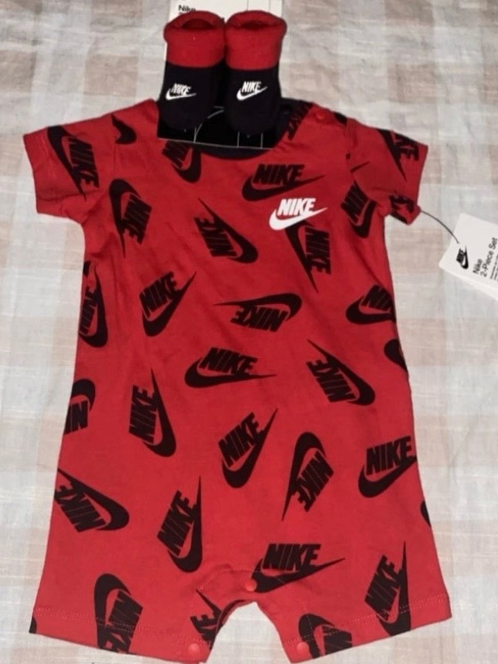 Nike Baby Romper and Booties Set Red & Black Sz 0-6M NEW